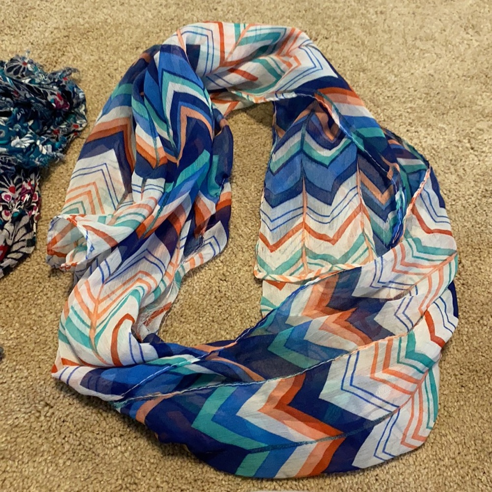 Scarf Bundle - image 7